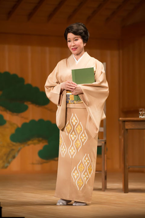 十朱幸代